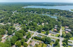 16 Hartwell, Falmouth, MA 02536