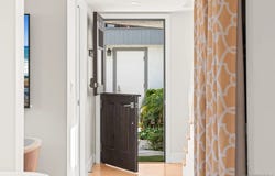 909 Olive Ave, Coronado, CA 92118
