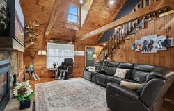 6833 German Road, Crestline, OH 44827