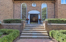 65 Viva Way, Woonsocket, RI 02895