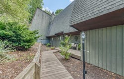 331 Hickory Bluff, Johnson City, TN 37601