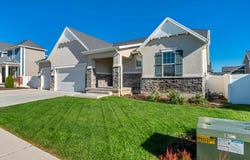 1403 E LOWE PEAK Dr, Eagle Mountain, UT 84005