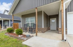 284 Miles Avenue, Gentry, AR 72734