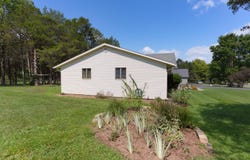 28 EDGEWOOD Dr, Lexington, VA 24450