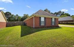 135 Stratford Drive, Madison, MS 39110
