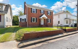 738 Halifax St, Emporia, VA 23847