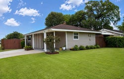 380 Buttercup Dr, Waggaman, LA 70094