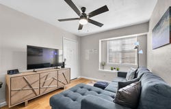 1712 Crest Point Drive, Arlington, TX 76012