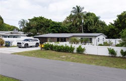 310 NE 12th Ave, Pompano Beach, FL 33060