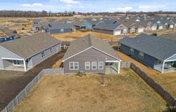 927 Plateau Drive, Pingree Grove, IL 60140