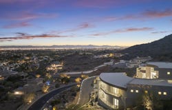 6800 N 39TH Place, Paradise Valley, AZ 85253