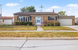 32234 Sandra Lane, Westland, MI 48185