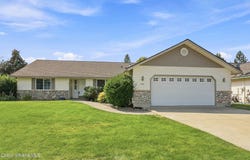 560 E BUNKER Ave, Post Falls, ID 83854