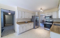 920 MacArthur Drive, Chicago Heights, IL 60411