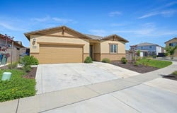 1398 Elkins Circle, Olivehurst, CA 95961