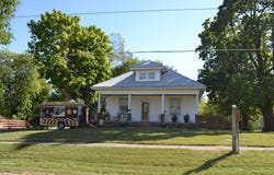 235 W Walnut St., Albion, IL 62806