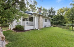 901 E Washington Street, Urbana, IL 61801