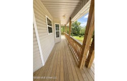 2903 Hunter Road, Thaxton, MS 38871