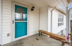 195 Whitmire Road, Brevard, NC 28712