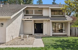 20 Alhambra Hills Dr, Martinez, CA 94553
