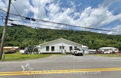 1192 State St, Gassaway, WV 26624