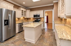 25 Oak Ridge Drive, Henderson, TN 38340