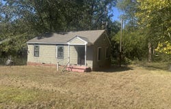 2885 Arbor Hills Drive, Jackson, MS 39212