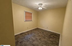 17 LYNN ST, Chatham, VA 24531