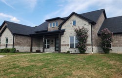 740 Arledge Street, Azle, TX 76020