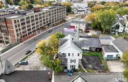 17 Burton Street, Waterbury, CT 06704