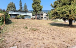 Sunridge Ln, Lowell, OR 97452