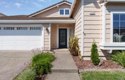 7127 17th Hole Drive, Windsor, CA 95492