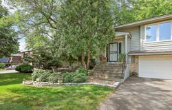 9702 Utica Road, Bloomington, MN 55437