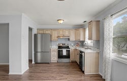 85 Carriage Path S, Milford, CT 06460