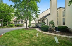 177 Locust Ln, Bernards Twp., NJ 07920-3177