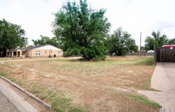 1915 15th Street, Lubbock, TX 79401