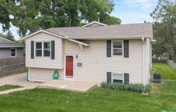 2335 S 123 Street, Omaha, NE 68144