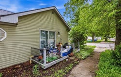 100 W North Street, Olin, IA 52320