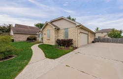 33785 Farmview Lane, Fraser, MI 48026