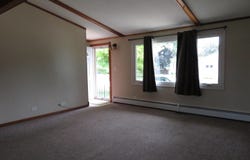 713 3rd St NE, Clarion, IA 50525