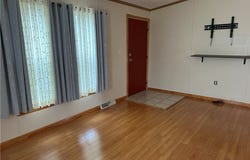 1021 St Clair St, Latrobe, PA 15650