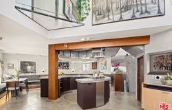 24 Eastwind St, Marina Del Rey, CA 90292