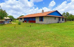 15085 County Road 984, Sinton, TX 78387