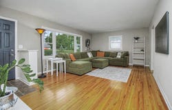 1424 Rhode Island Avenue N, Golden Valley, MN 55427