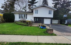 43 Forest Drive, Jericho, NY 11753