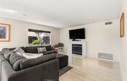 11545 Honeyglen, Pacoima, CA 91331