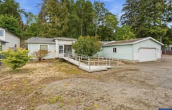 1485 E Santiam St, Stayton, OR 97383