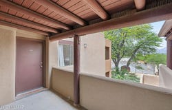 1810 E Blacklidge Drive, Tucson, AZ 85719