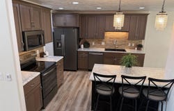 1605 S Meadowland Ave, Sioux Falls, SD 57106