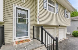 39 Raker Road, Poughkeepsie, NY 12603